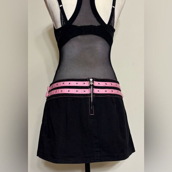 Vintage Y2K Tripp NYC Black and Pink Pleated Skirt with Grommets SZ L - Picture 2 of 9